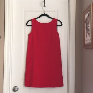 Elegant Red Sleeveless Dress
